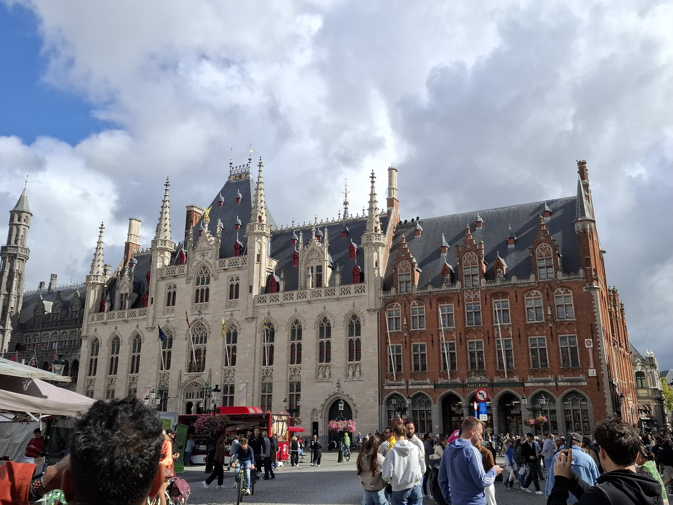 21 bruges palais du gouverneur