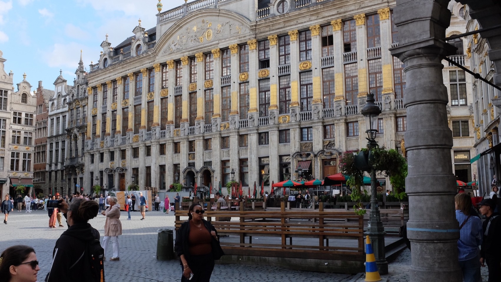 26 bruxelles maison des corporations